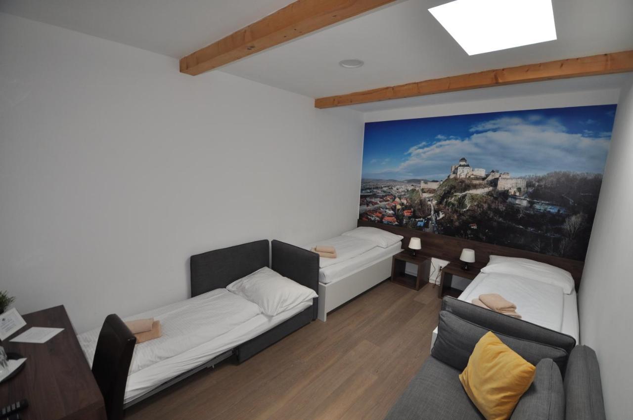Penzion Arenaostrov Trenčín Dış mekan fotoğraf